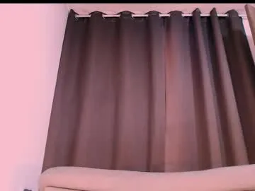 _gaia33_ – webcam model profile photo Image 11