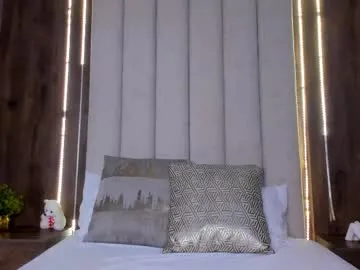 bunnydollstella – webcam model profile photo Image 6