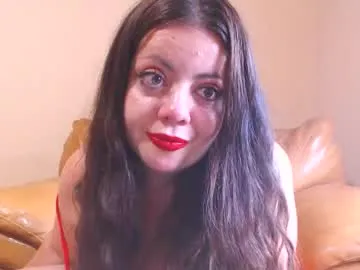 MinniMia – webcam model profile photo Image 6