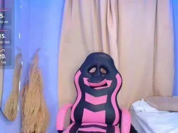 luna_andrea333 – webcam model profile photo