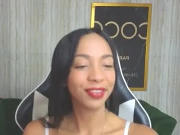 bigclit_isa – webcam model profile photo Image 6