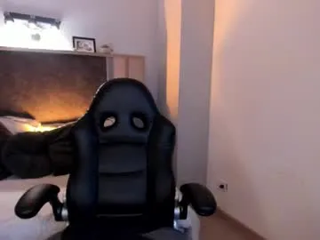 luna_tagliaferri – webcam model profile photo