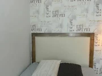 EditaMilf – webcam model profile photo Image 3