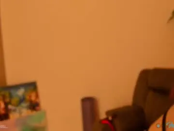 PinkFoxya – webcam model profile photo Image 7