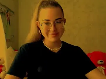 Sonya-reallsugar – webcam model profile photo Image 6