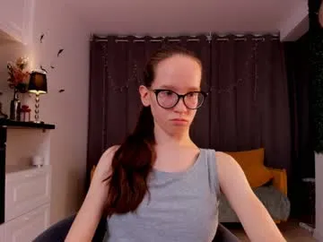 lynettebails – webcam model profile photo