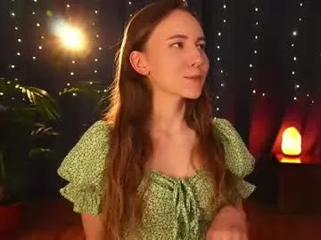 MaddieBryggs – webcam model profile photo Image 5