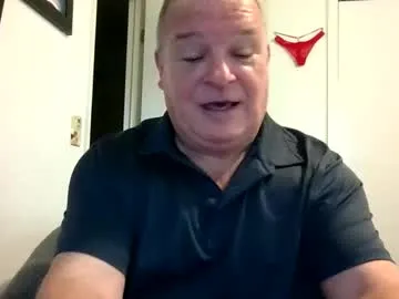 emmawuilian – webcam model profile photo Image 12