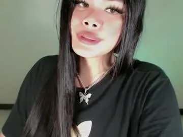 MurkaLux – webcam model profile photo Image 3