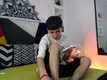 onlygia – webcam model profile photo Image 8