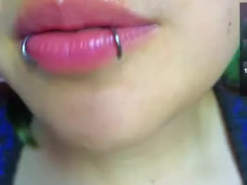 GeminiCode22 – webcam model profile photo Image 3