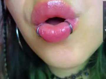 GeminiCode22 – webcam model profile photo Image 4