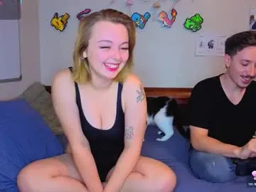 shiny-lily – webcam model profile photo Image 13