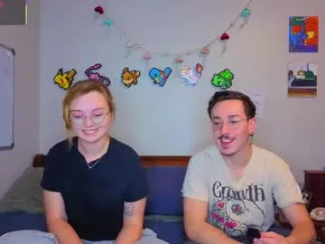 shiny-lily – webcam model profile photo Image 18