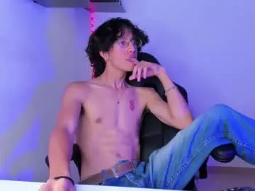 vixenvictoriaa – webcam model profile photo Image 7