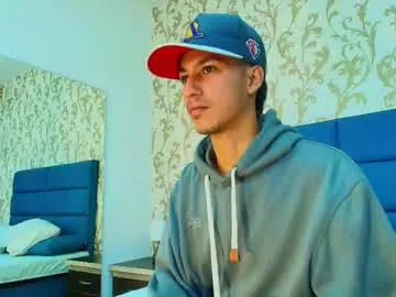 VibeSwet37 – webcam model profile photo Image 5