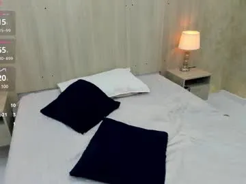 rose_monarch – webcam model profile photo Image 3