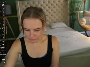maribelriverr Image 12
