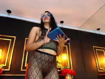 xlunami – webcam model profile photo Image 8