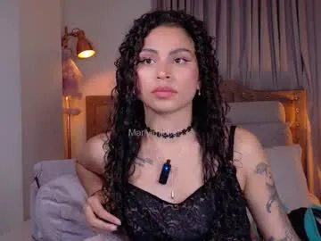 hidianapaola – webcam model profile photo Image 2