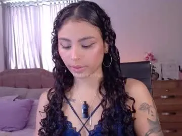 hidianapaola – webcam model profile photo Image 9
