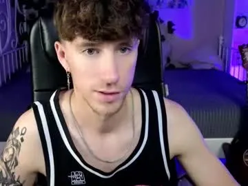 busenok – webcam model profile photo Image 2