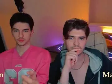 krissone – webcam model profile photo Image 10