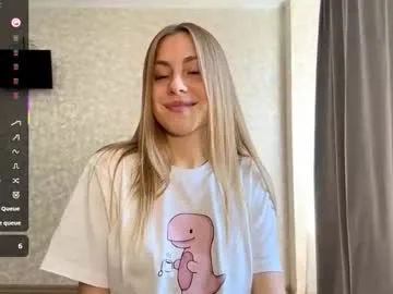 kaeliascorch – webcam model profile photo Image 5