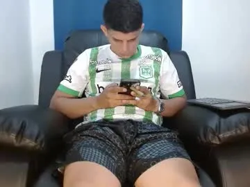 Catsy-Love- – webcam model profile photo Image 3