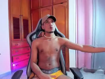 stivenbenet1 – webcam model profile photo Image 11