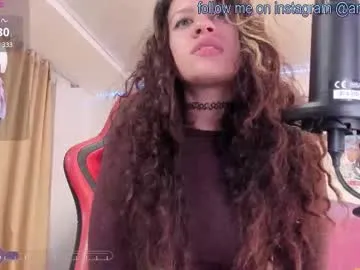 trixie_taylor – webcam model profile photo Image 4