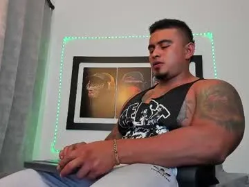 timytwinkboy – webcam model profile photo Image 11