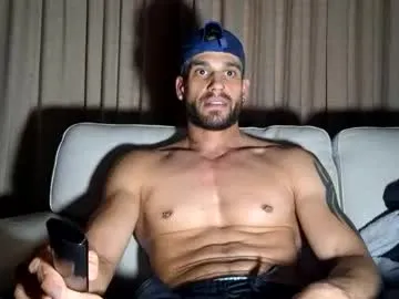 stivenbenet1 – webcam model profile photo Image 9