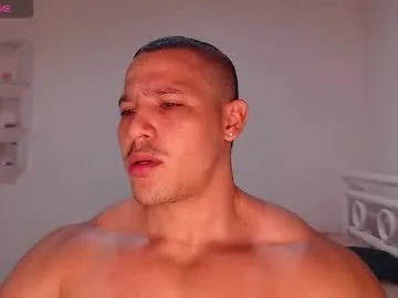 mia_collivens – webcam model profile photo Image 15