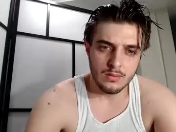 Vik1One1 – webcam model profile photo Image 4