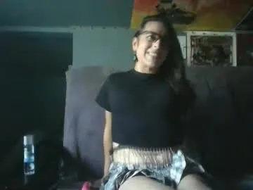 Likachkaa – webcam model profile photo Image 11