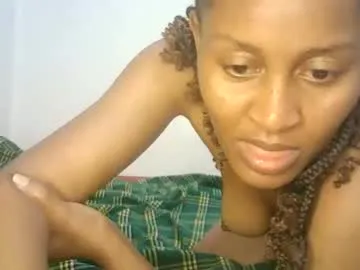 GeminiCode22 – webcam model profile photo Image 6