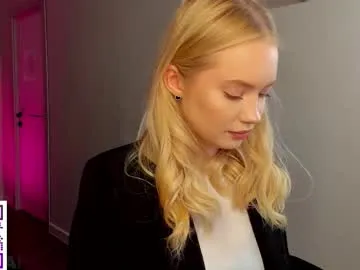 franyeli_9 – webcam model profile photo Image 5