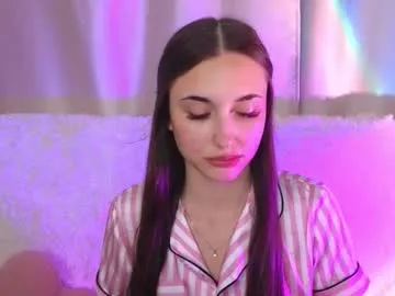 xlunami – webcam model profile photo Image 12