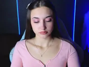 xlunami – webcam model profile photo Image 9