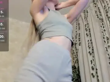 artoftease – webcam model profile photo Image 11