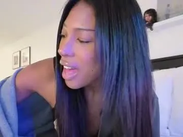 annie_f0x – webcam model profile photo Image 10