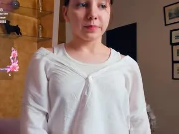 to4ka-gi – webcam model profile photo Image 2