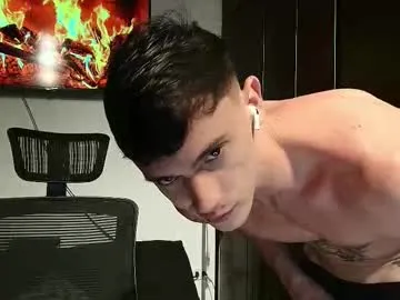 selina_kyl3 – webcam model profile photo Image 12