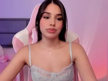 mia_johnsonll Image 3