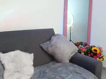 ukk_bit – webcam model profile photo Image 11