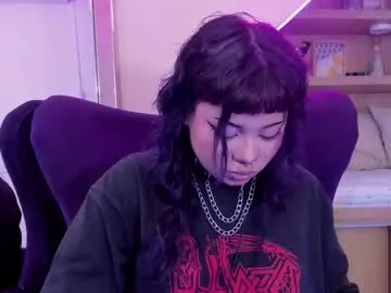 ANGELonDUTY – webcam model profile photo Image 8