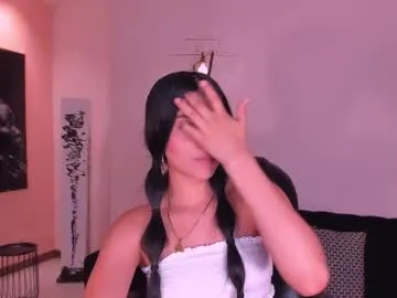 korinaluvv – webcam model profile photo Image 10