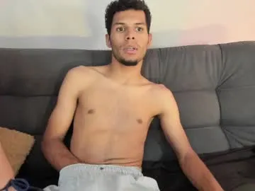 xoprincesspeachxo – webcam model profile photo Image 3