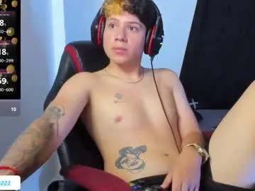 -The-sweet-couple- – webcam model profile photo Image 10